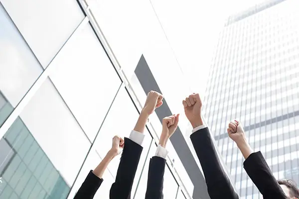 显卡卖了电脑用什么